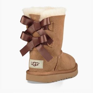 UGG Bailey Bow II Boot Chestnut Size 8 Toddler Girl
